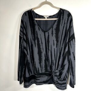 Terra & Sky Tie Dyed Oversized Women’s Size 2X (20W-22W) Knotted Hem Grey Top